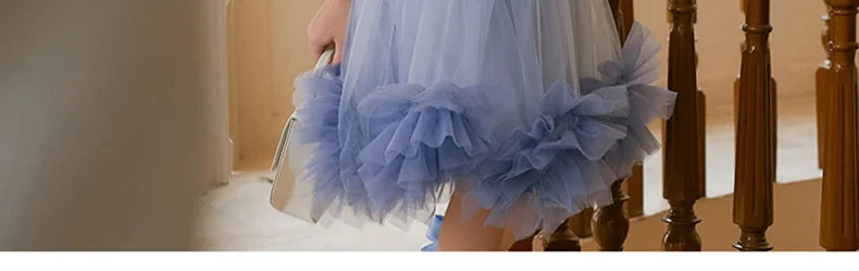 Elegantes Mädchen-Sommerkleid in Lila für Partys und Hochzeiten – Blumenkleid mit luxuriösem Design, ärmelloses Kleid in Khaki Beige für Kinder von 3 bis 14 Jahren.