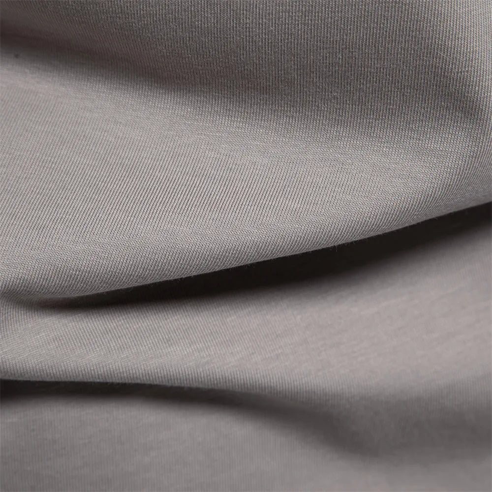 Herren T-Shirt aus Baumwollmischung mit hochwertiger Stickerei und Kurzarm