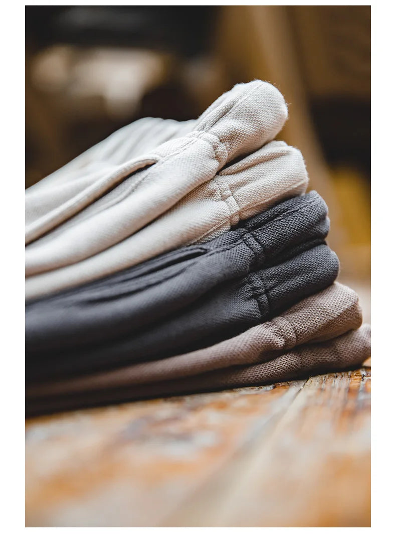 Herren Freizeitshorts aus atmungsaktivem Material mit gesticktem Blitzdesign