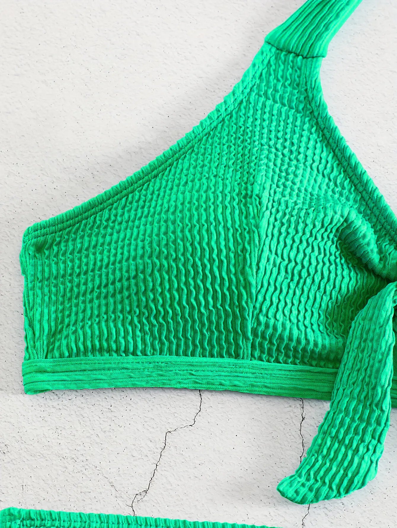 Schwarzer Sexy Tanga-Bikini für Damen in Unifarbe – Brasilianisches Badeanzug-Set für Strand und Pool