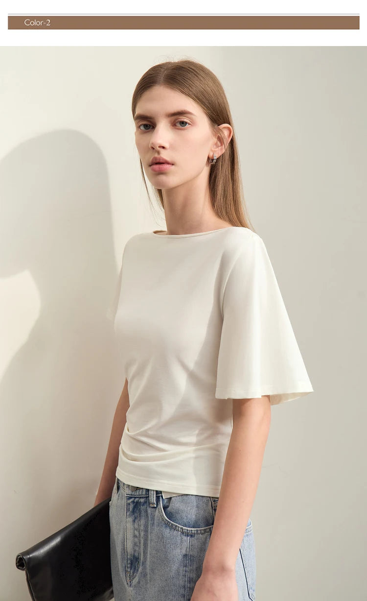 Damen T-Shirt im Minimalismus-Stil mit asymmetrischem Slash Neck und Raffen