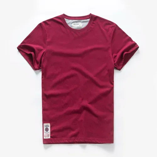 Männer T-Shirt aus Baumwolle im klassischen O-Ansatz mit hochwertiger Verarbeitung