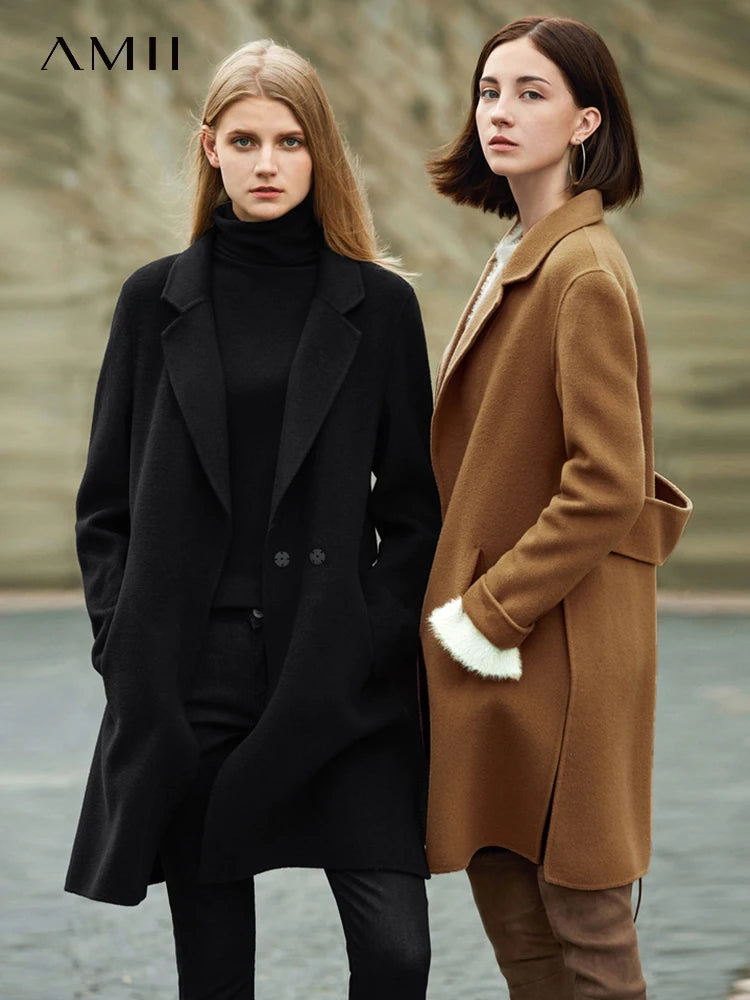 Damen Wollmantel im Minimalismus-Stil mit Umlegekragen für den Winter