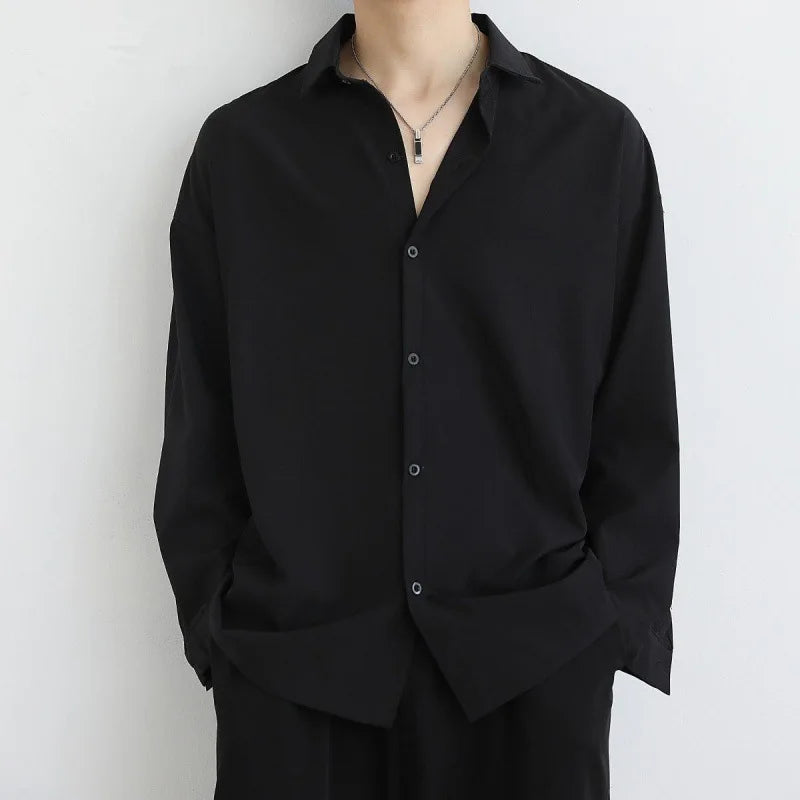 Langarm- und Kurzarm-Herrenhemd in Schwarz und Weiß – Slim Fit Business- und Bürohemd in Unifarben
