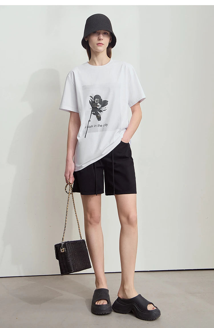 Damen T-Shirt mit minimalistischem O-Ausschnitt und Pailletten-Verzierung
