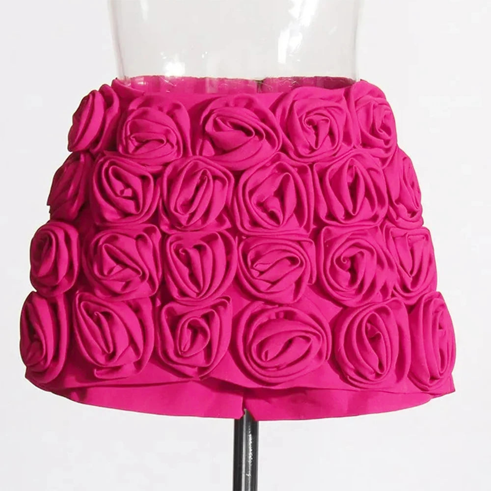 Ärmelloses Damenkleid mit quadratischem Ausschnitt und Applikationen – elegantes, rückenfreies Design mit hoher Taille