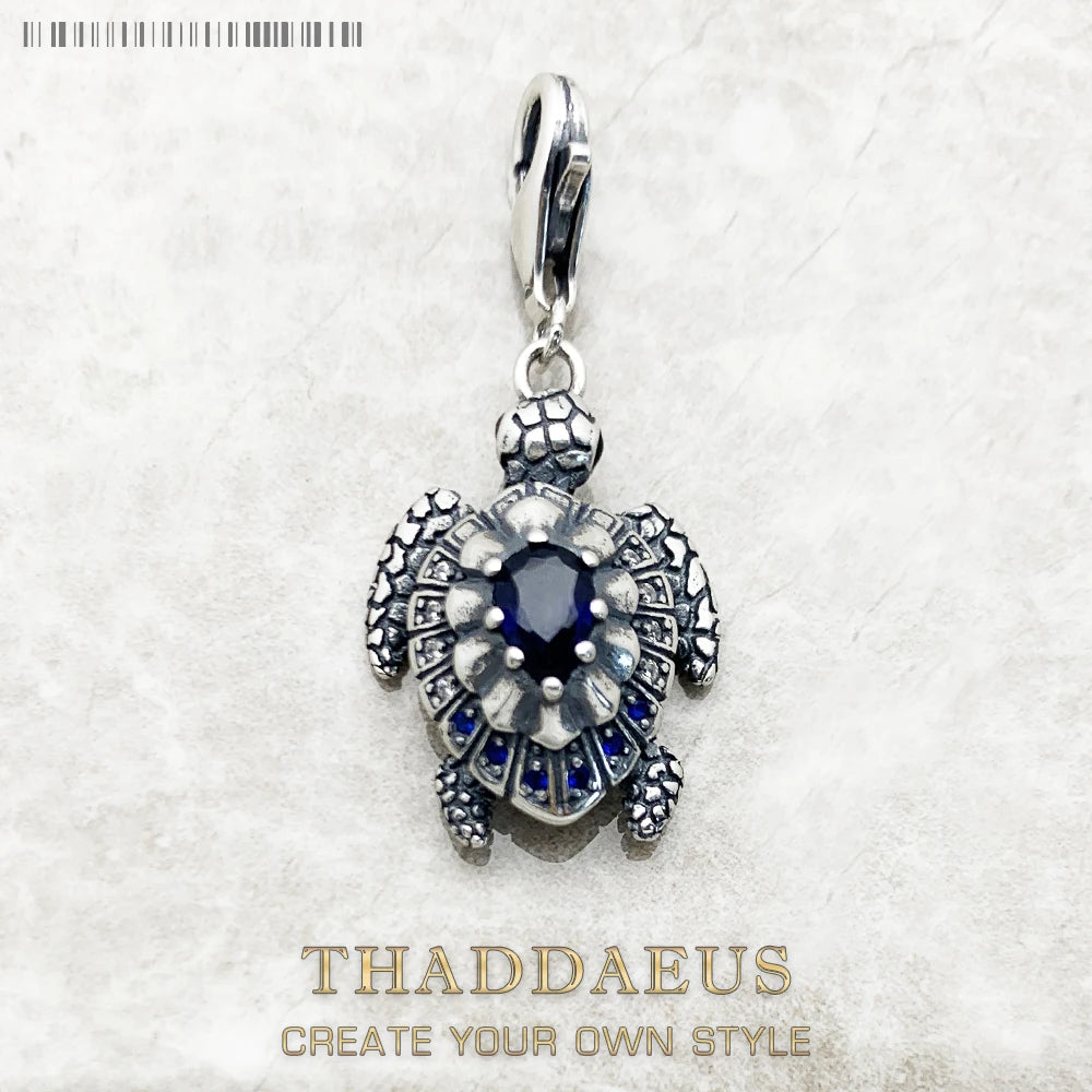 Damen-Charm-Anhaenger Schildkroete blaue Steine aus Sterlingsilber