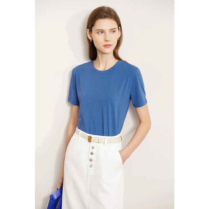 Damen T-Shirt im minimalistischen Stil mit lässigem O-Ausschnitt und kurzen Ärmeln