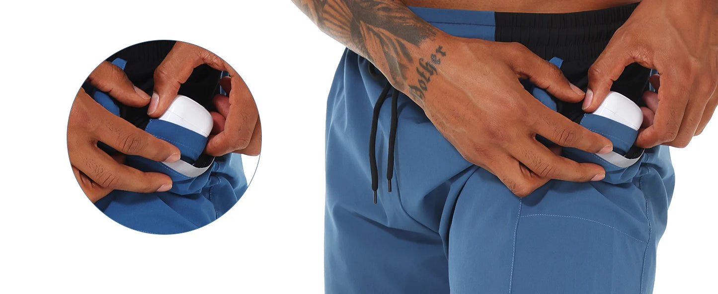 Sommerliche Herren-Badeshorts mit Camouflage-Streifen, schnelltrocknend, mit Reißverschlusstaschen und Mesh-Futter – ideal für Strand und Surfen.