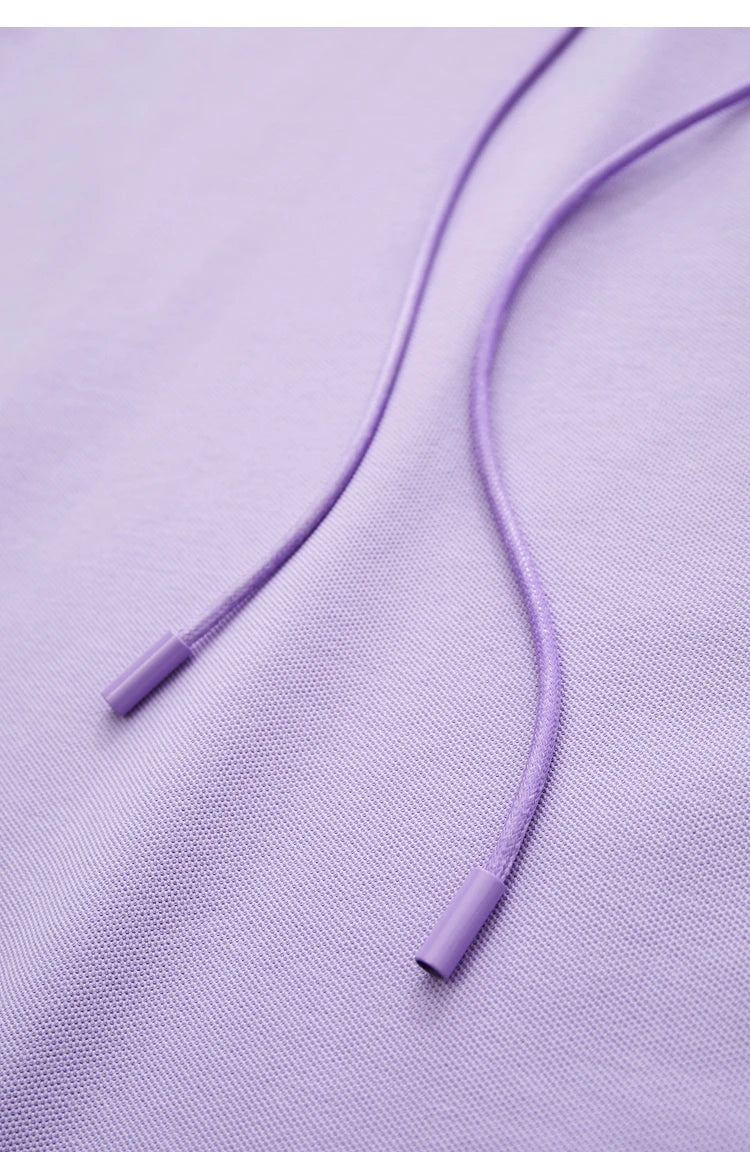 Damen T-Shirt im minimalistischen Stil mit lässigen kurzen Ärmeln