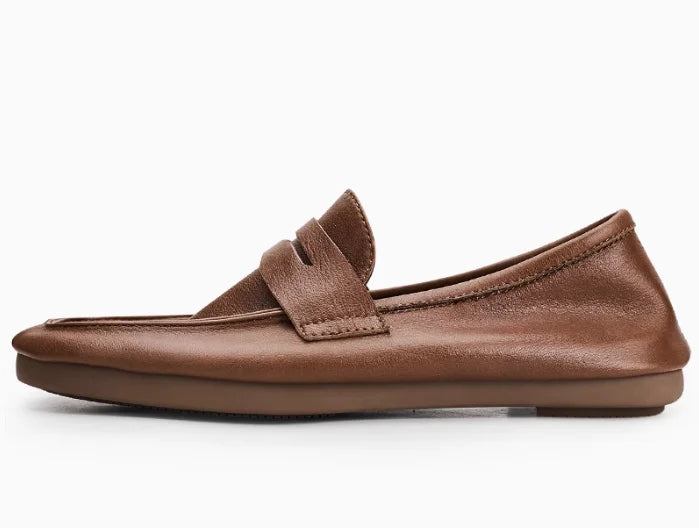 Herren-Leder-Loafer mit rundem Zeh, braunem Schlupf und Knautschriemen