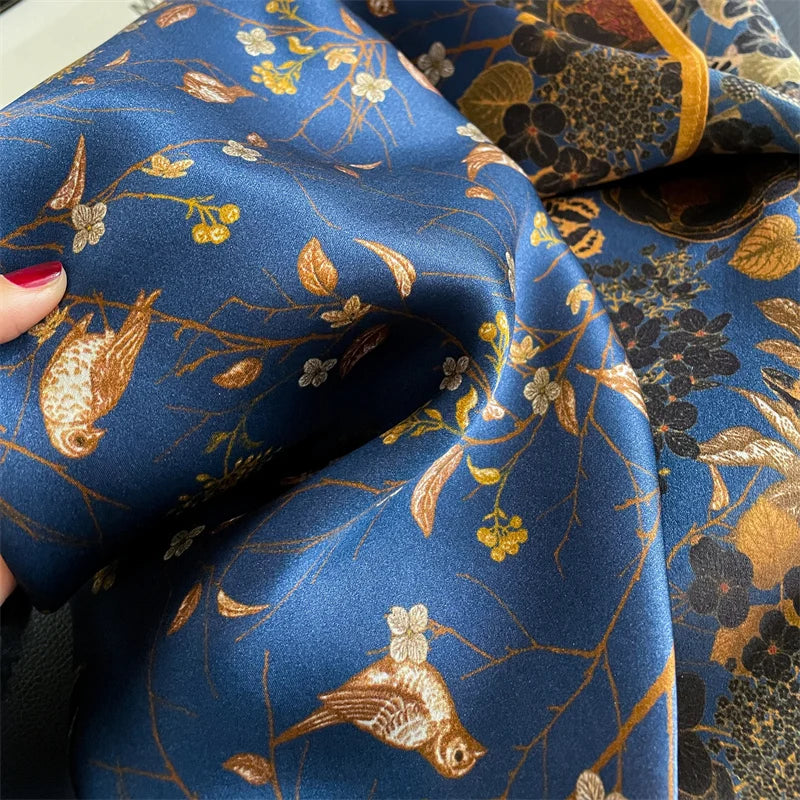 Damen Seidenschal quadratisch einfarbig Halstuch Bandana Foulard Frühling Sommer C