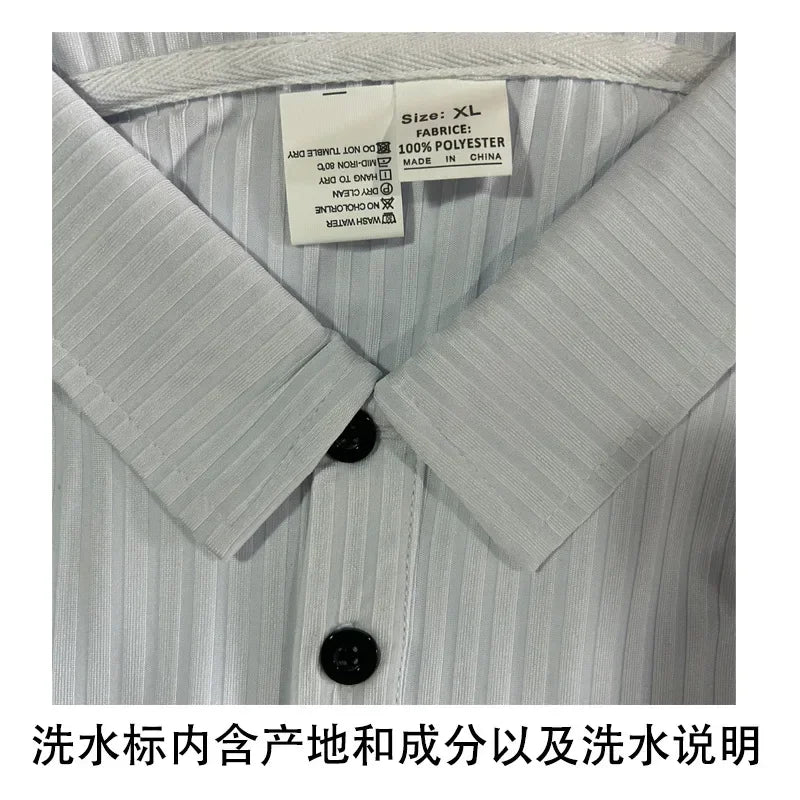 Elastisches Herren-Sommerunterhemd in Slim-Fit mit einfarbigem Design – ideal für Bodybuilding und trendige Freizeitlooks.