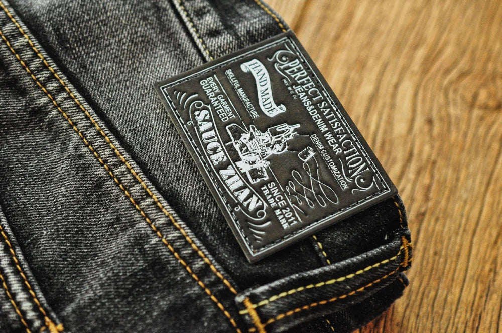 Herren Jeans aus Denim im Distressed Look mit gerader Passform