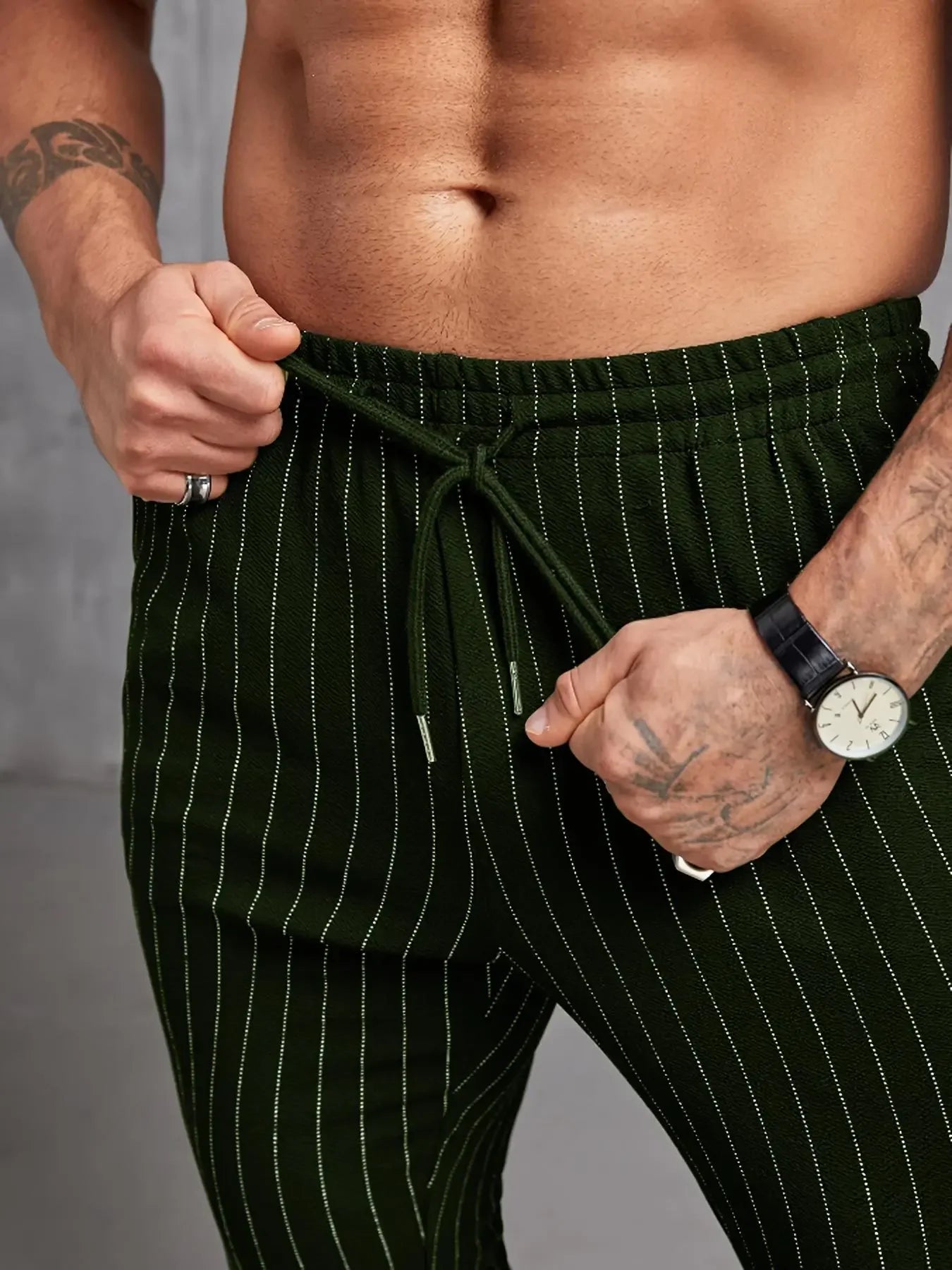 Neue Herren-Freizeithose mit gestreiften Taschen für Frühling und Sommer