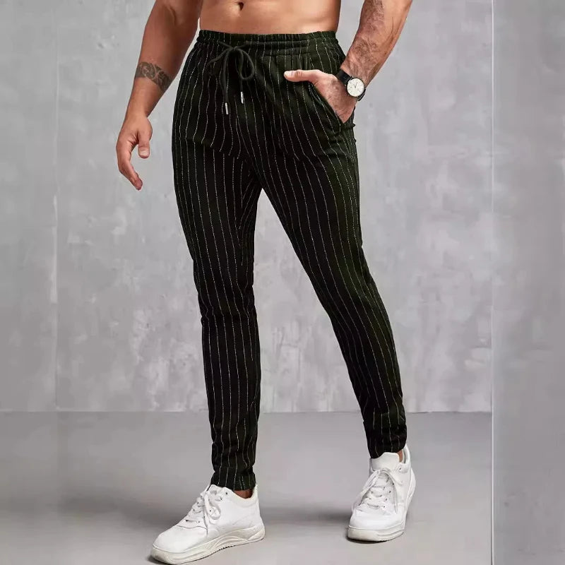 Neue Herren-Freizeithose mit gestreiften Taschen für Frühling und Sommer