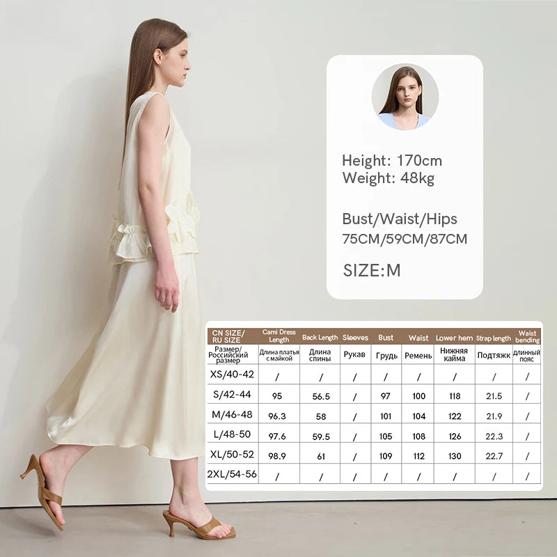 Elegantes Damen Kleid Aus Seide Mit Floral Muster Und Komfortabler Schnitt