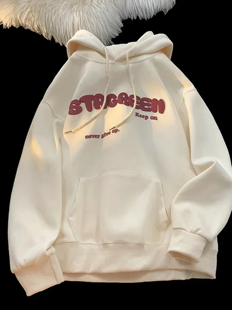 Herren Hoodie mit Herbst Briefdruck im Vintage-Stil und Taschen