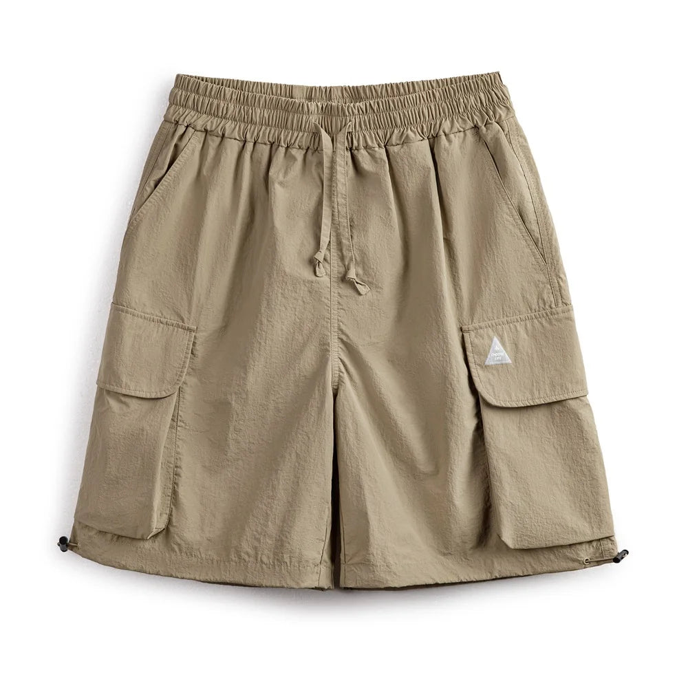 Herren Shorts mit Kordelzug Design und mehreren Taschen für den Sommer
