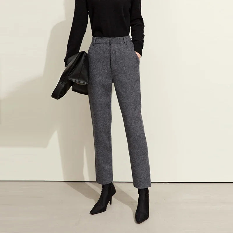 Damen Wollmantel im Minimalismus-Stil für Büro und Winter mit Taschen