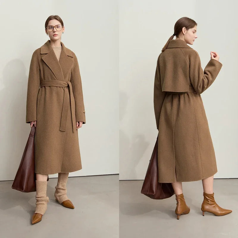 Damen Wollmantel mit Reverskragen und Raglanärmeln im minimalistischen Stil