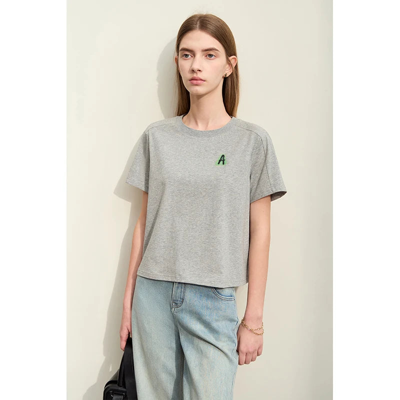 Damen T-Shirts im minimalistischen Stil mit lässigem O-Ausschnitt und Druck