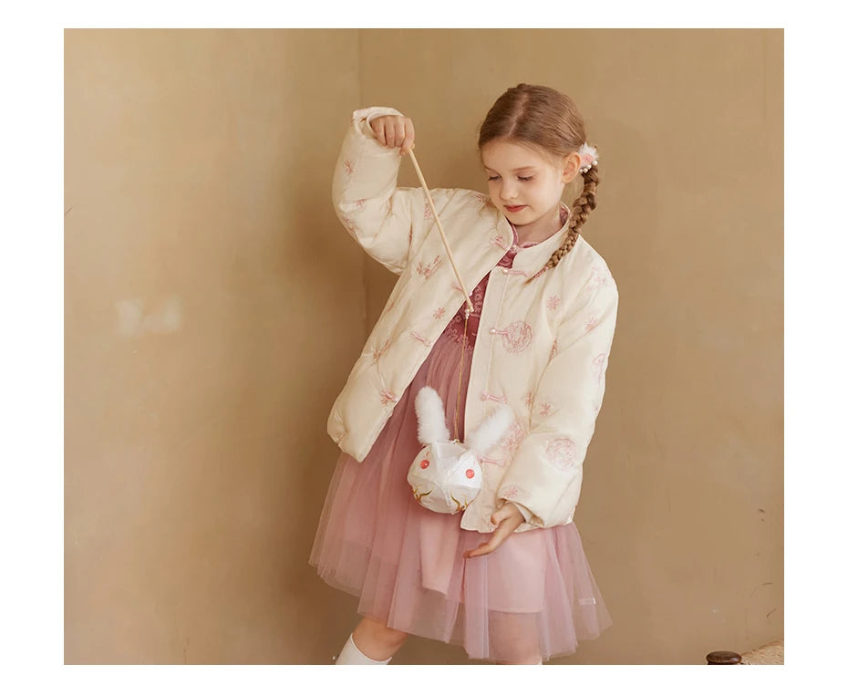 Schwarzes Patchwork-Kleid mit Pailletten für Mädchen – Herbstliches, modisches Design für Kinder von 110cm bis 160cm