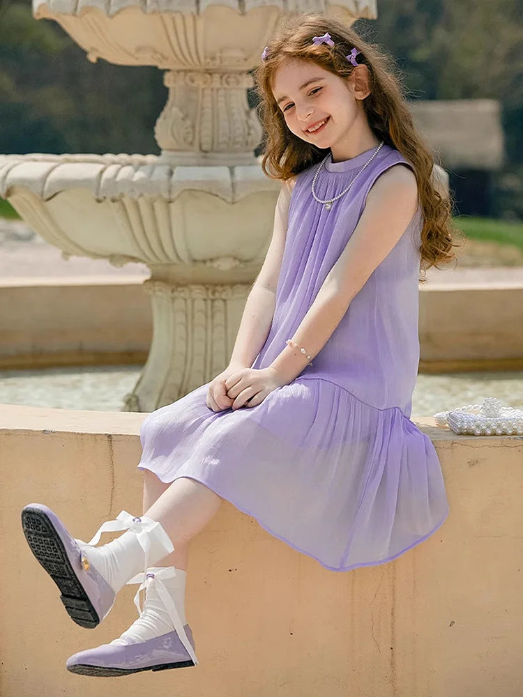 Ärmelloses Sommerkleid mit kleinen Blumen für Mädchen und passende Mutterkleid-Option aus 100% Baumwolle – ideal für den Strandurlaub