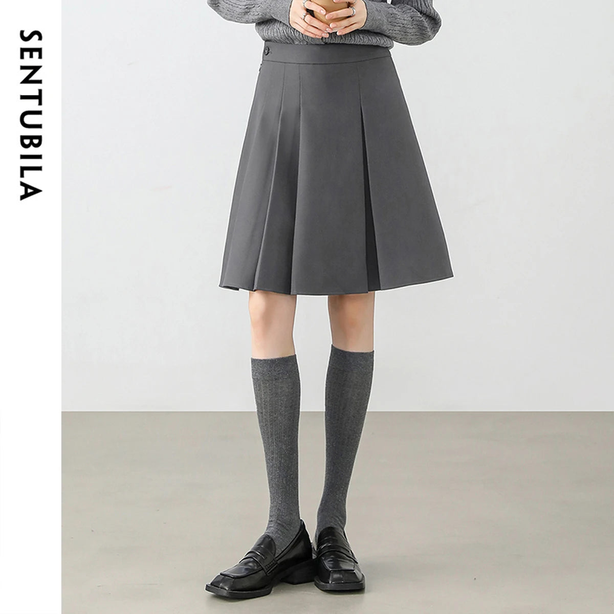 Damen Faltenrock im A-Linien Stil aus klassischem Twill Material