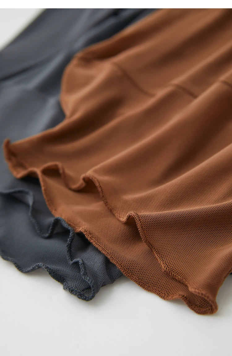 Damen Mesh-T-Shirt im minimalistischen Design mit halbhohem Ausschnitt