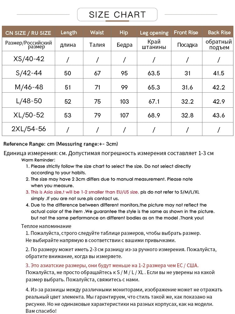 Damen Shorts im minimalistischen Stil mit breitem Bein und Taschen