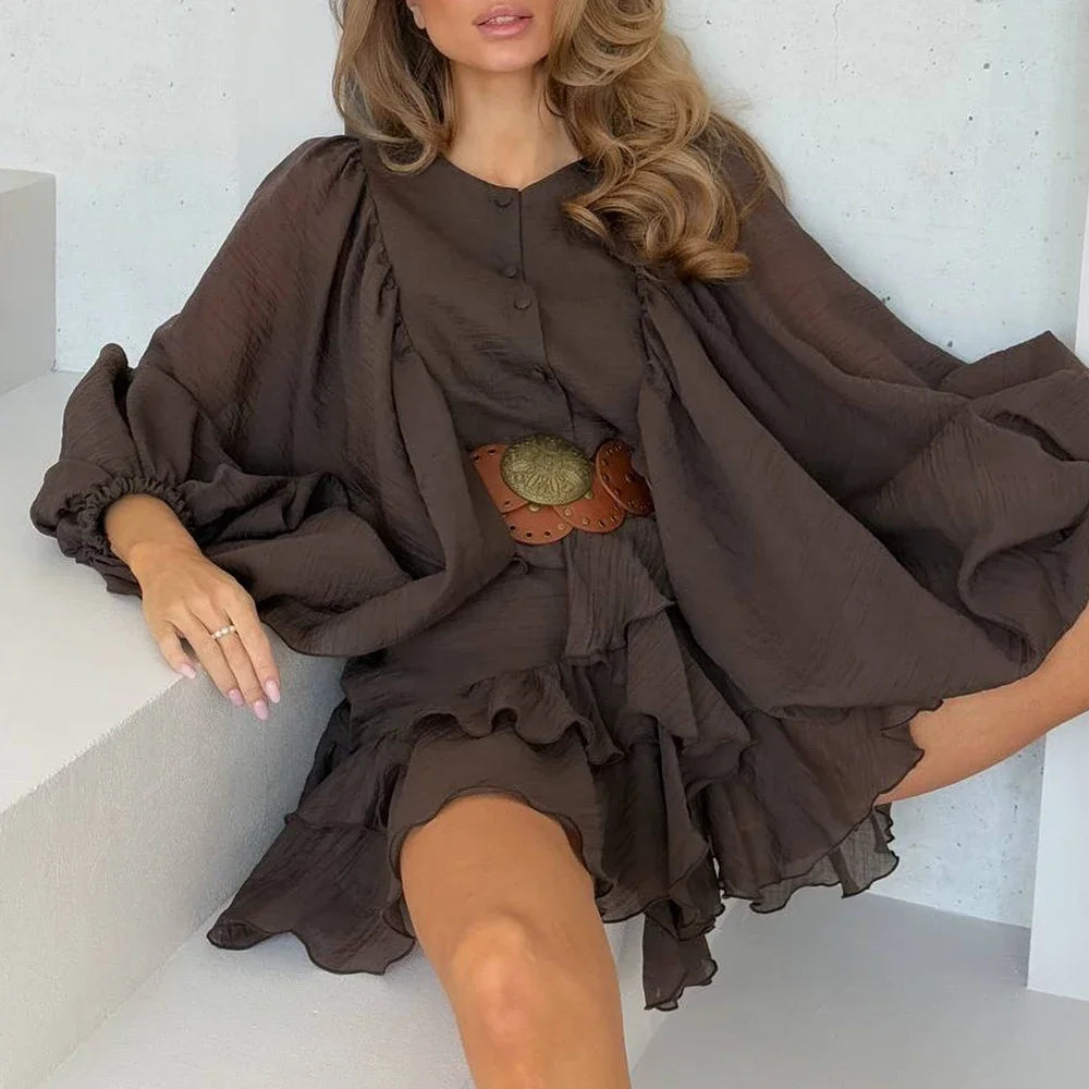 Elegantes Damen-Zweiteiler-Set mit Blazer und hoch taillierter Hose – stilvoller Look mit Diamantmuster und Reverskragen.