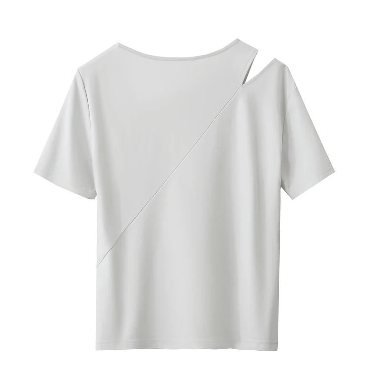 Damen T-Shirts im Minimalismus-Stil mit asymmetrischem V-Ausschnitt und kurzen Ärmeln