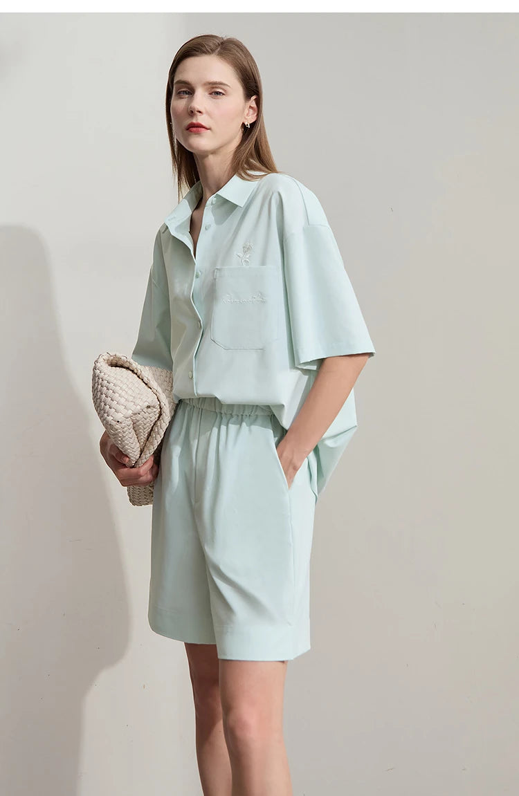 Damen Shorts im minimalistischen Stil mit elastischem Bund und weitem Bein
