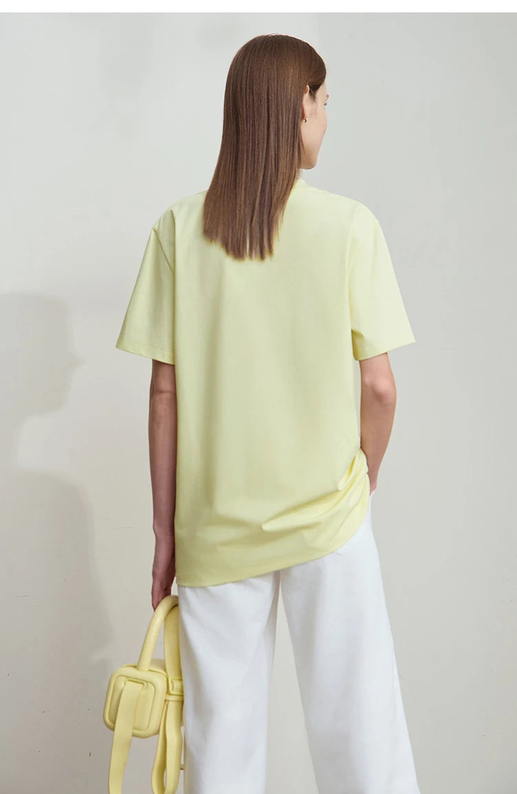 Damen T-Shirt mit minimalistischem O-Ausschnitt und Pailletten-Verzierung