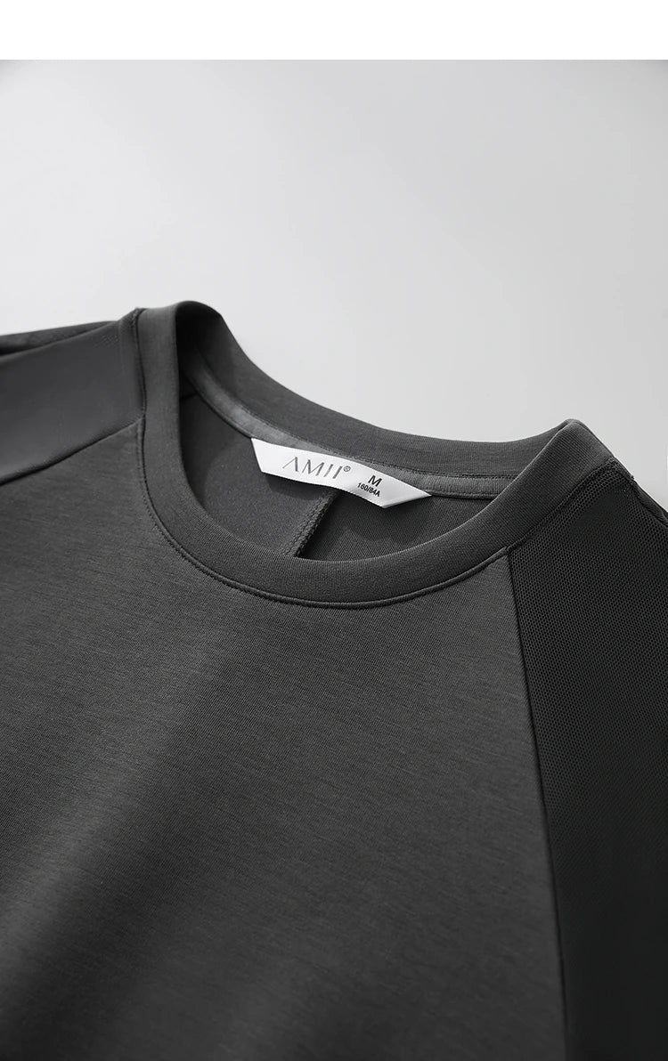Damen Top im minimalistischen Stil mit O-Ausschnitt und schmaler Passform