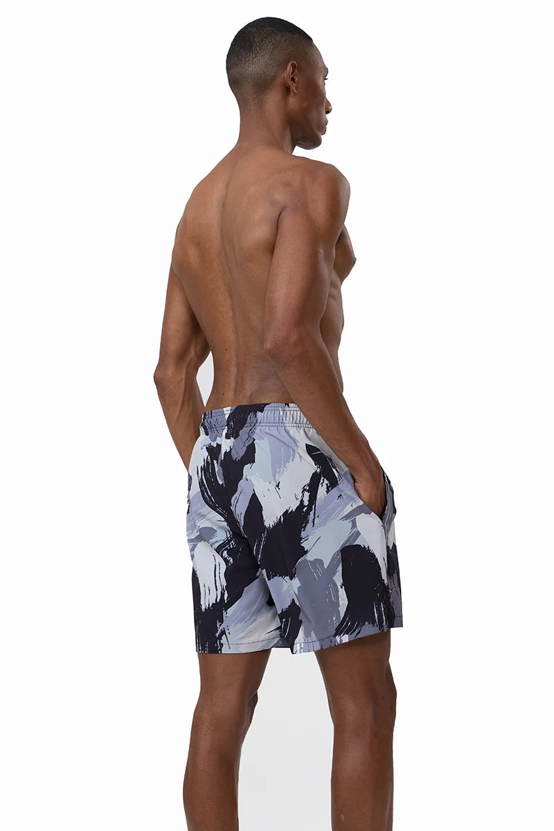 Sommerliche Herren-Badeshorts aus Polyester mit schnelltrocknendem Druck und Mesh-Innenfutter – ideal für Strand und Sport in großen Größen.