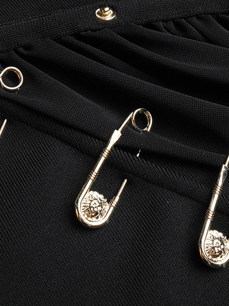 Elegantes Damen-Tunikakleid mit V-Ausschnitt, langen Ärmeln und Perlen-Patchwork-Design – figurbetont und modisch.