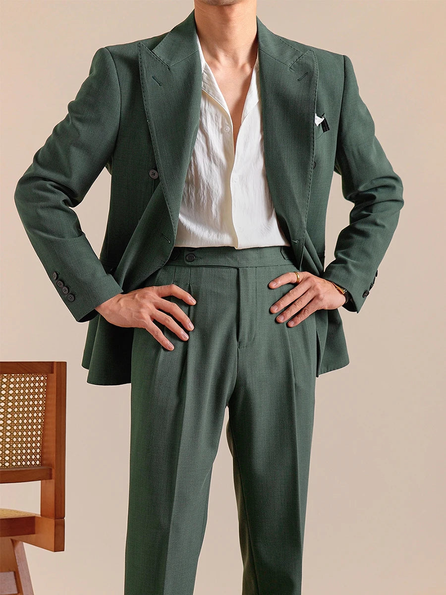 Eleganter Herrenanzug in Slim-Fit mit Blazer, Weste und Hose in Tiefblau – ideal für Hochzeit oder Business.