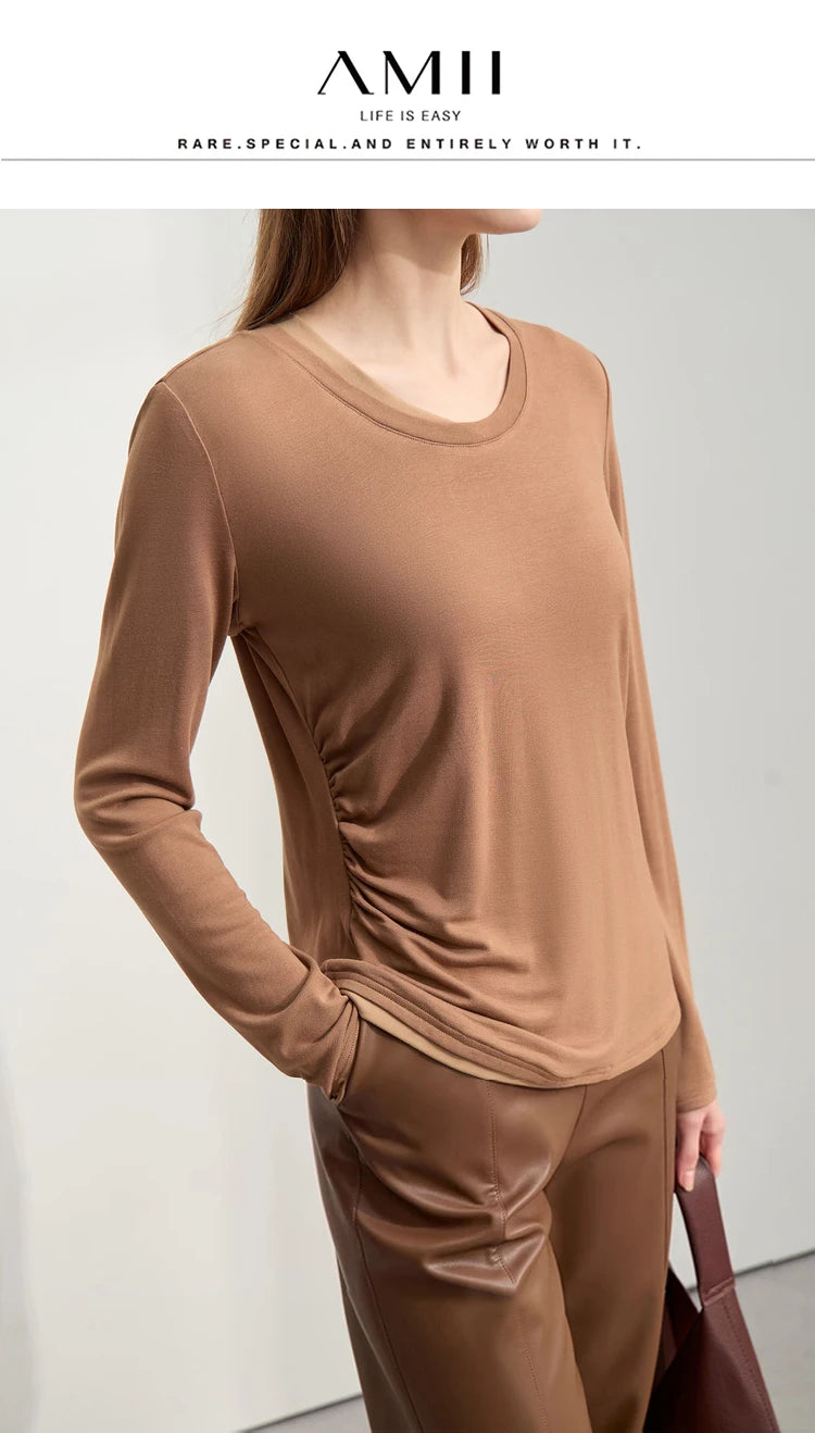 Damen T-Shirts im Minimalismus-Stil mit Patchwork für den Herbst 2024