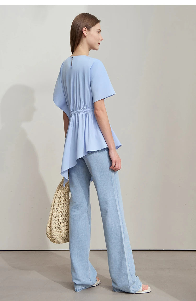 Damen T-Shirt mit rundem Hals und asymmetrischem Design für den Sommer