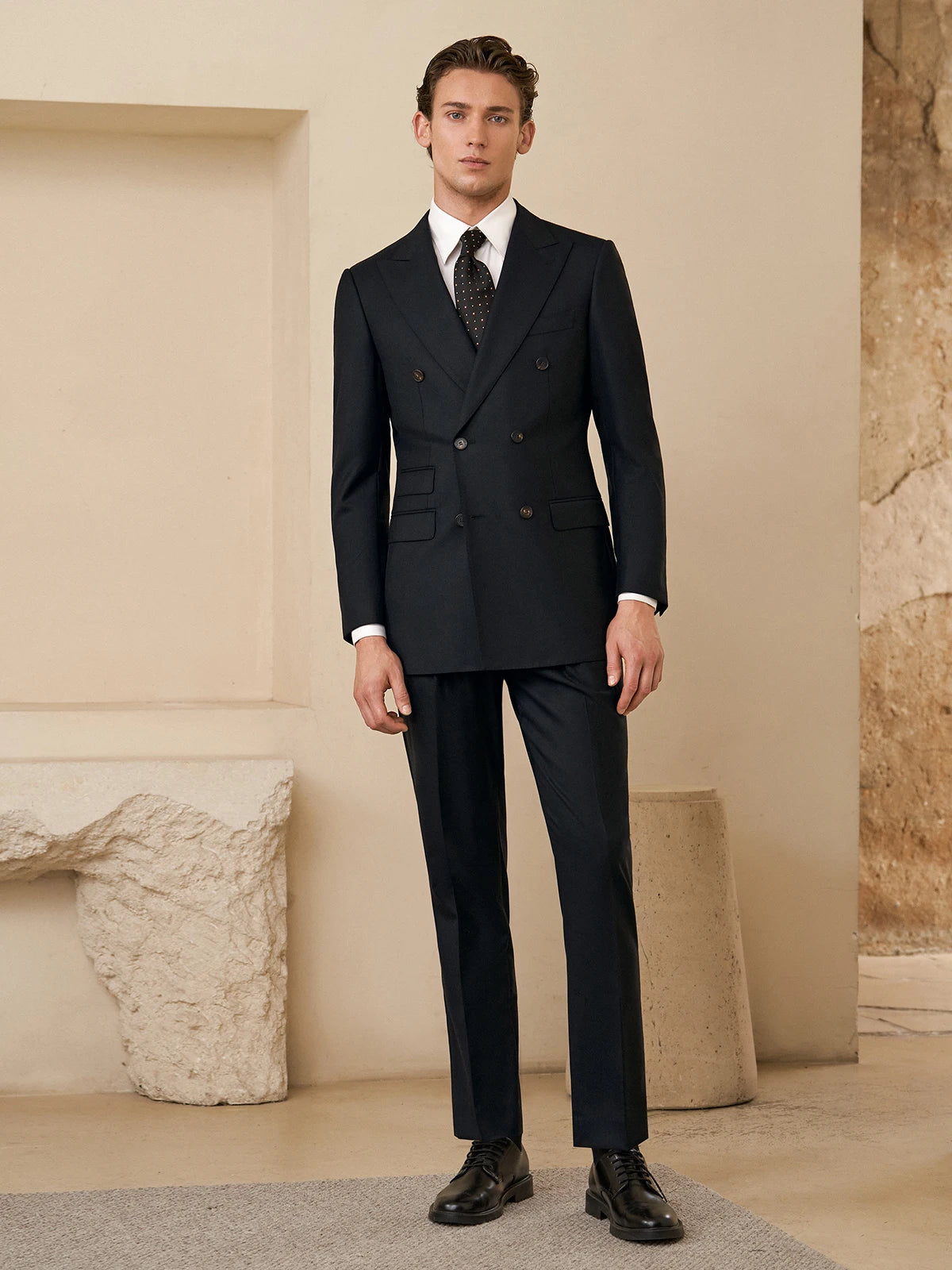 Herrenanzug aus 100% Wolle, doppelt geknöpft, in Grau – Slim Fit Sakko, Weste und Hose für Hochzeiten und festliche Anlässe, auch in großen Größen erhältlich.