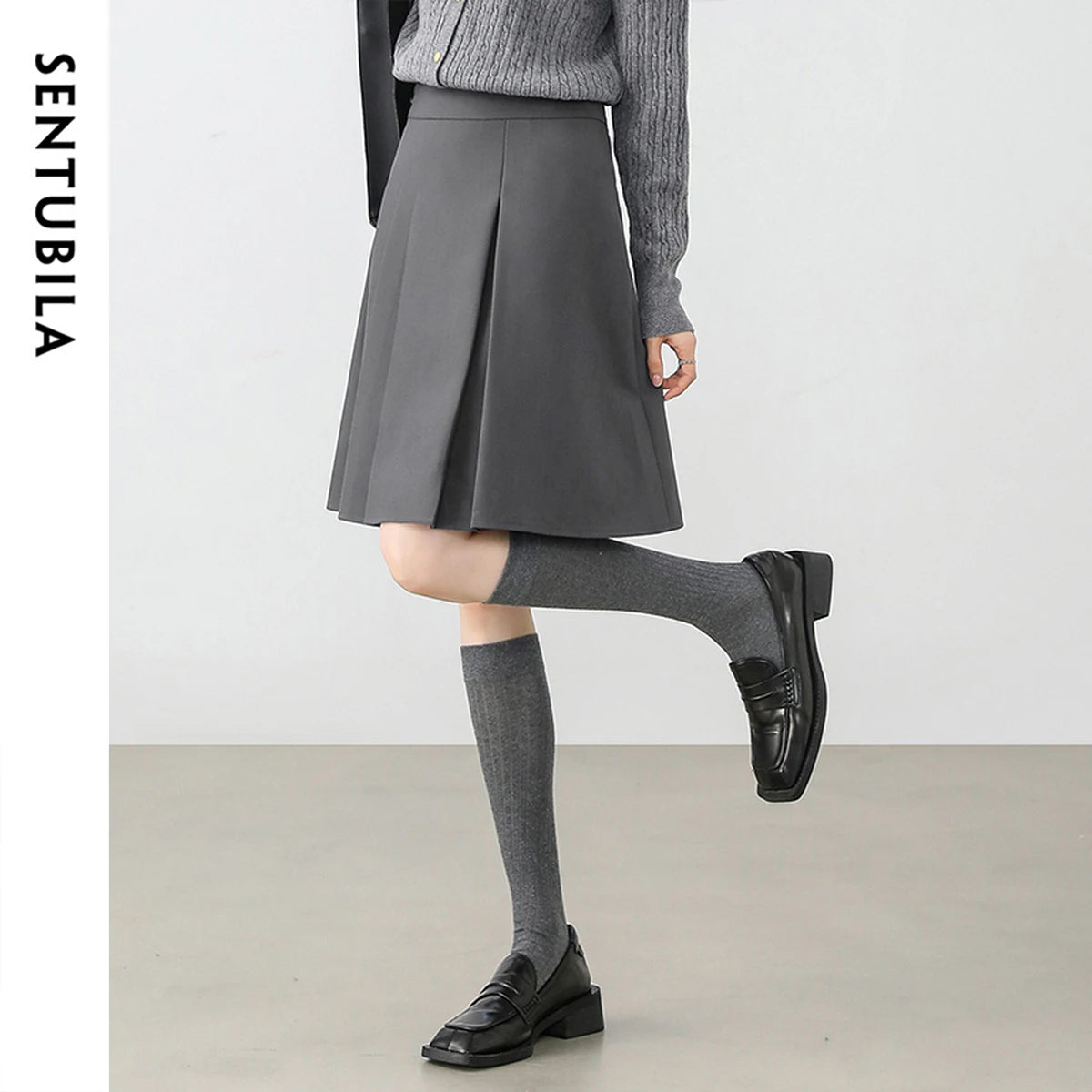 Damen Faltenrock im A-Linien Stil aus klassischem Twill Material