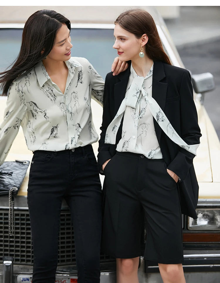 Damen Shorts im minimalistischen Stil mit hoher Taille und lässiger Passform