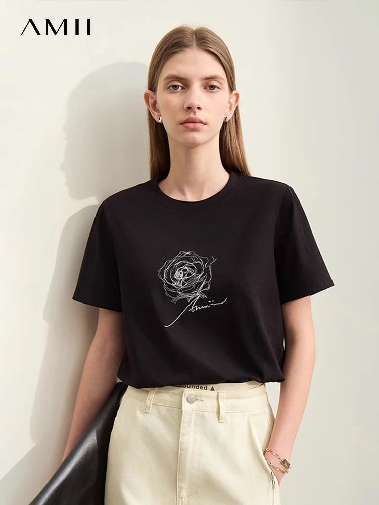 Damen Kurzarm-T-Shirt im minimalistischen Stil mit O-Ausschnitt und Stickerei