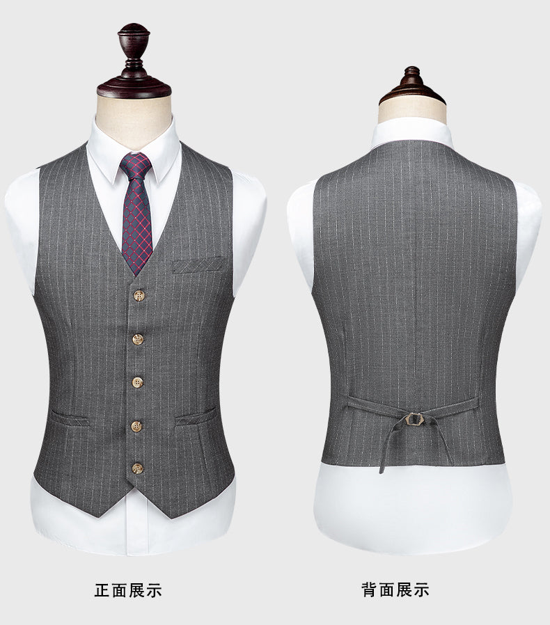 Luxuriöses Herren Anzugset: Gestreifter, Doppelreihiger 3-Teiler in Grau für Hochzeiten & Business