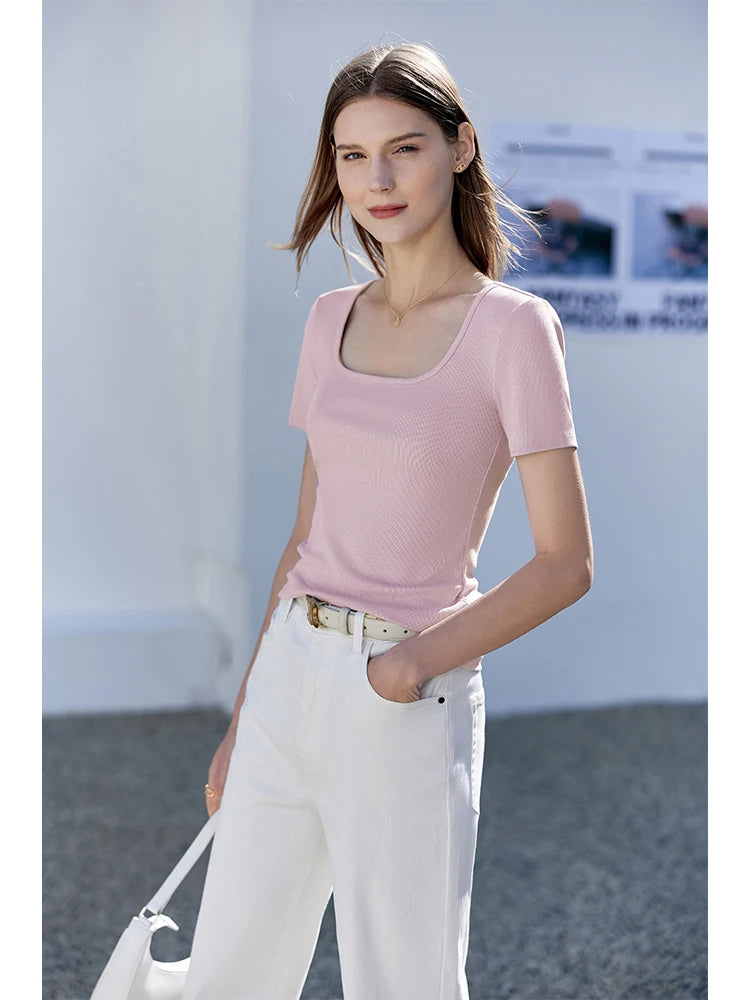 Damen Tops und T-Shirts im minimalistischen Stil mit quadratischem Kragen