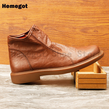 Braune Herren-Stiefelette aus Leder mit seitlichem Reißverschluss, breiter Laufsohlenrand