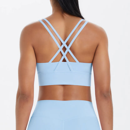 Sporttop mit Kreuzträgern in Hellblau, Rückansicht