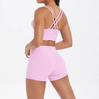 Damen-Yoga-Set von Hamidou: Pastellrosa, gekreuzte Träger-BH, Shorts
